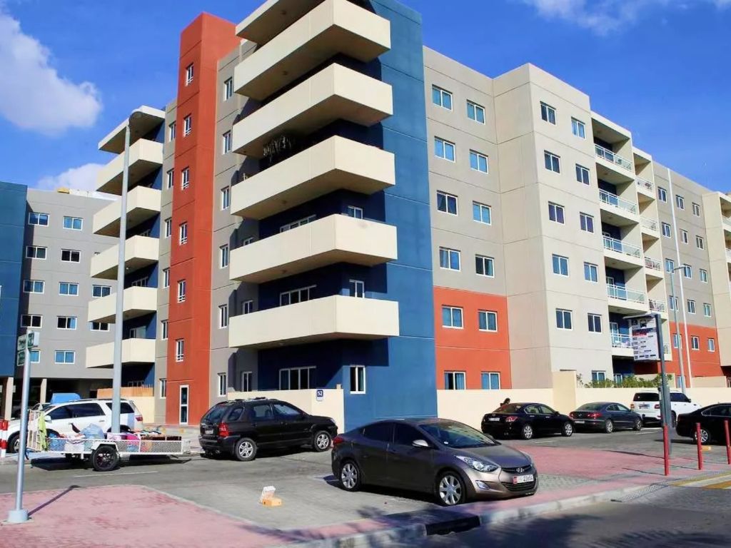 2BR Apt | Corner + Balcony | Type D