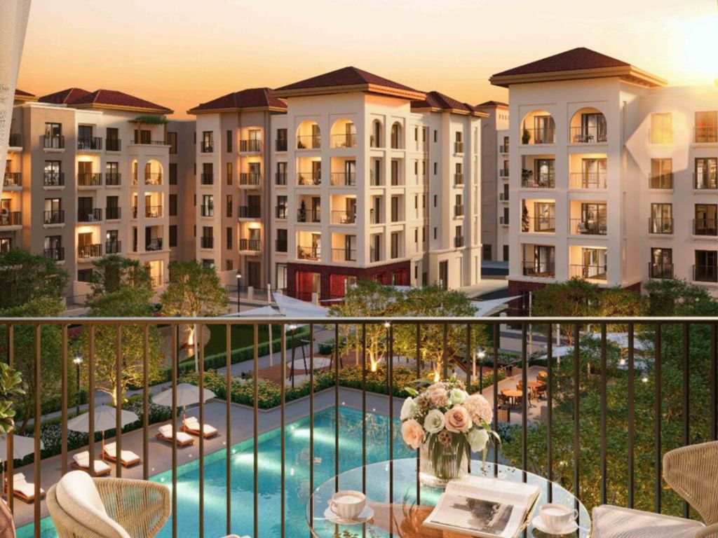 2BR+M Apt | 2 Balconies | Garden View